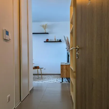 Gambetta Calme Et Confort Avec Balcon A Apartmán Annecy