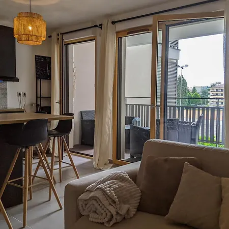 Gambetta Calme Et Confort Avec Balcon A * Annecy